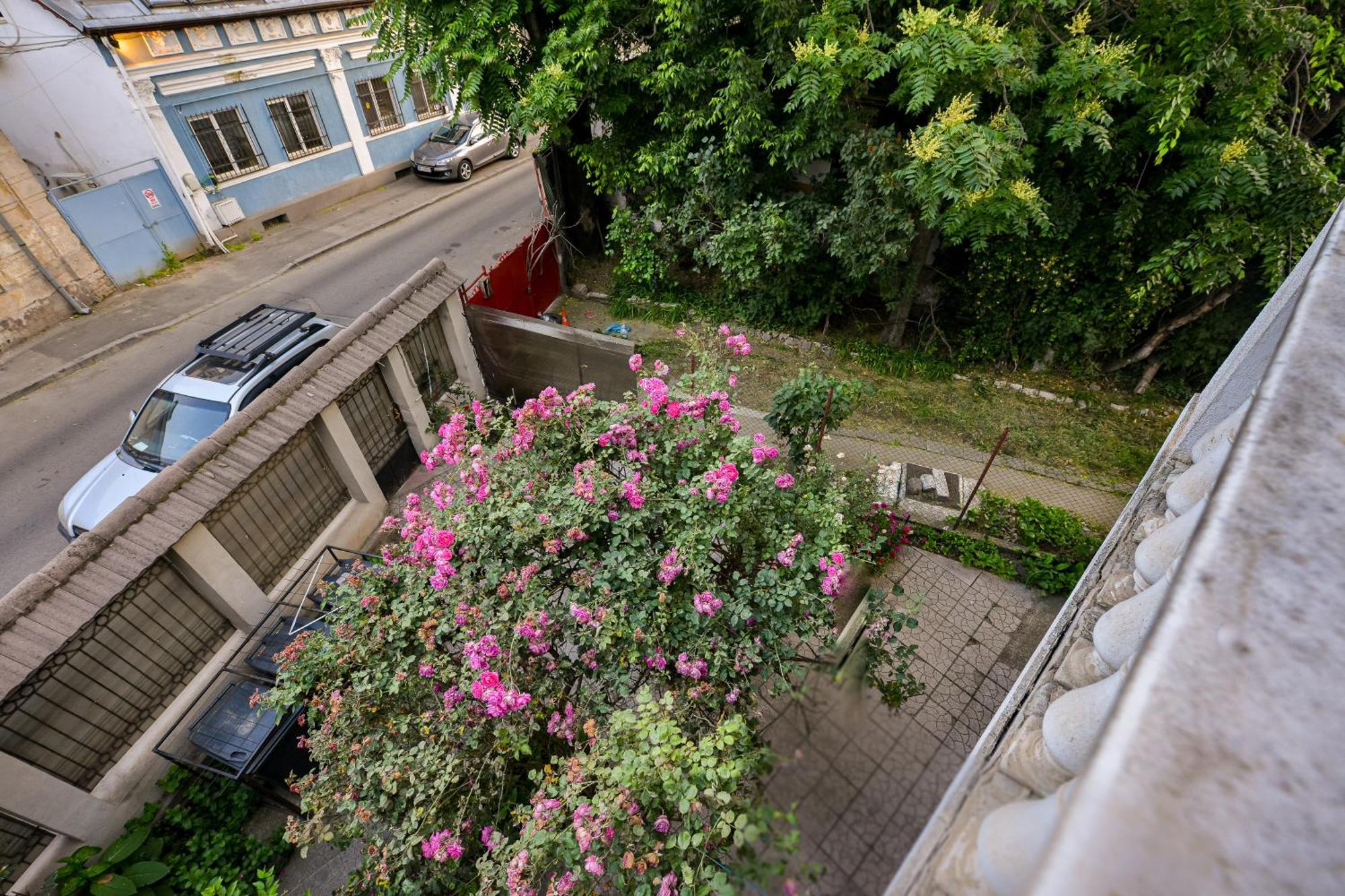 Bucharest City Center Villa Exterior photo